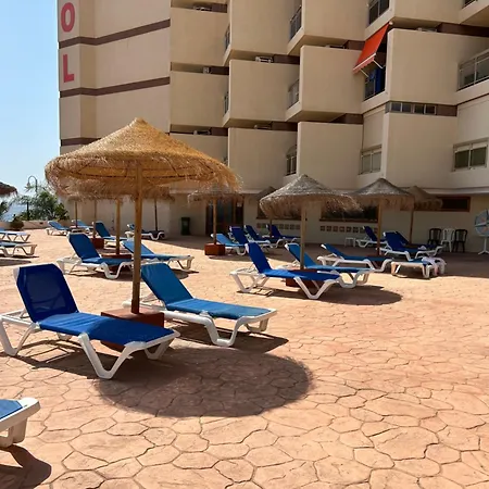 Apartamento Vista Marina Con Piscina Todo El Ano